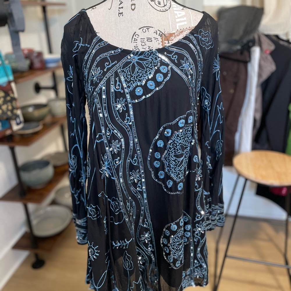 Black Long-Sleeve Embroidered Dress with Blue Accents - Picture 1 of 3